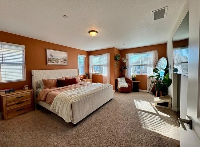 Building Photo - 609 Josephine Ave