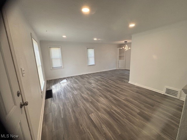 Building Photo - 4735 W 125th St