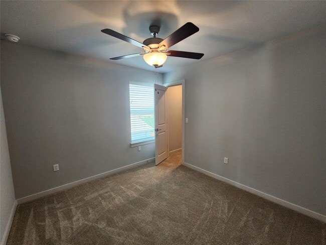Building Photo - 9724 Evening Canopy Dr