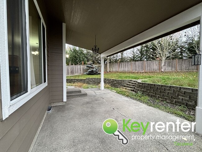 Building Photo - Beautiful 4 Bedroom 2.5 Bathroom Tacoma Home for Rent in Quiet Cul-De-Sac Community