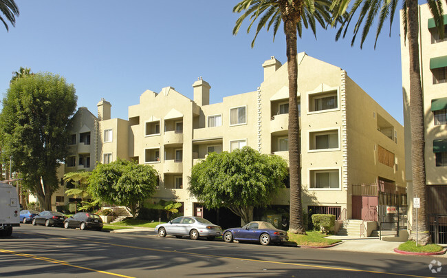 Building Photo - Manhattan Apts.