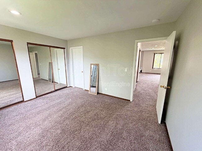 Building Photo - 1831 Nautilus Ln