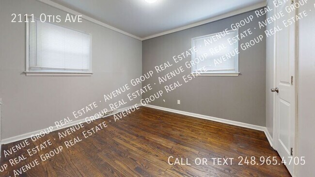 Building Photo - 2111 Otis Ave
