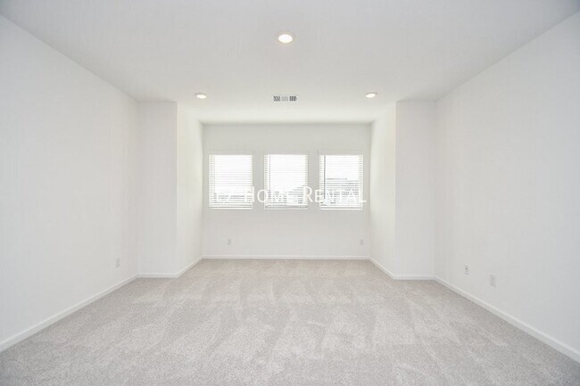 Building Photo - 5624 Forest Cove Drive