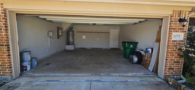 Building Photo - 2071 Avondown Rd