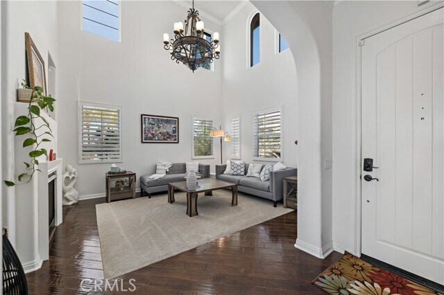 Building Photo - 16423 Village Meadow Dr