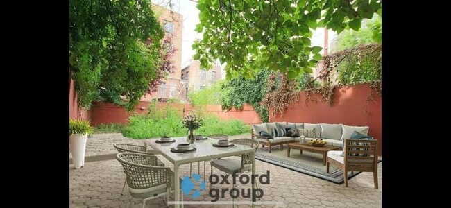 Building Photo - 2 bedroom in Brooklyn NY 11249