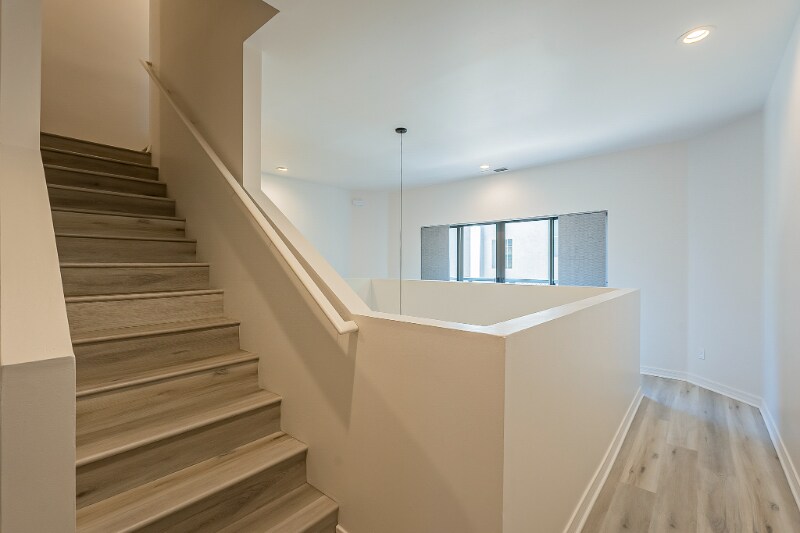 Building Photo - 7829 N 21st Ave