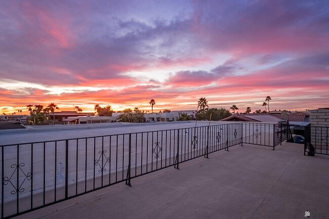 Building Photo - 12175 S Ironwood Dr