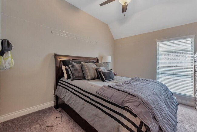 Building Photo - 2333 Mayfield Trail Ct