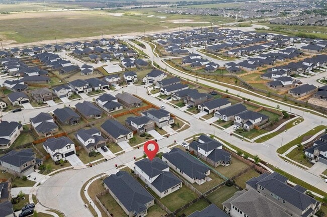 Building Photo - 9514 Du Sable Dr