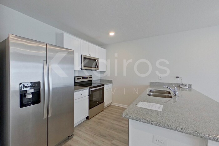 Building Photo - 4789 Malay Cir
