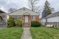Building Photo - 157 Cooper Ave