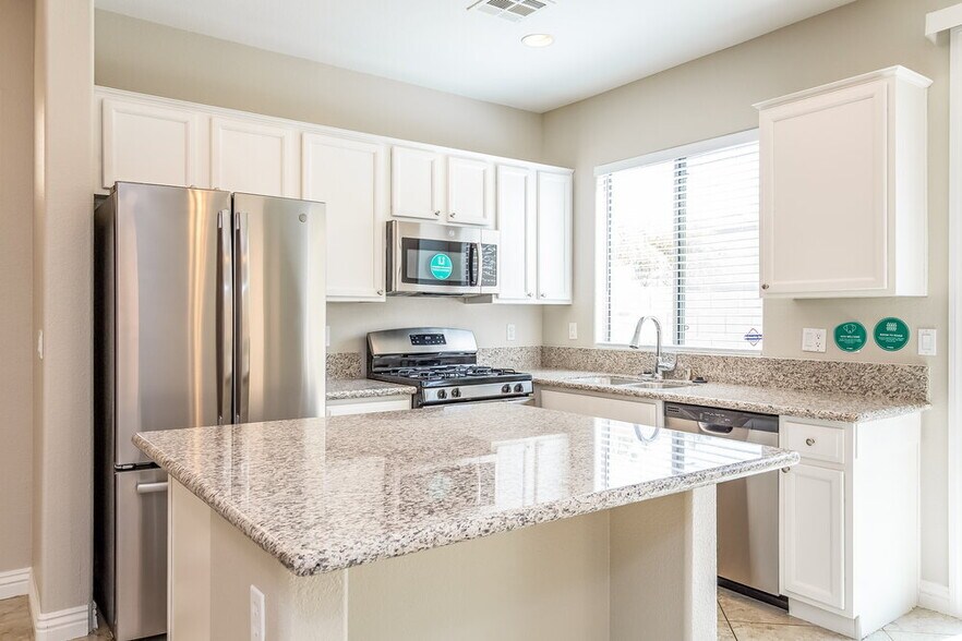 Building Photo - 8273 Harvest Spring Pl
