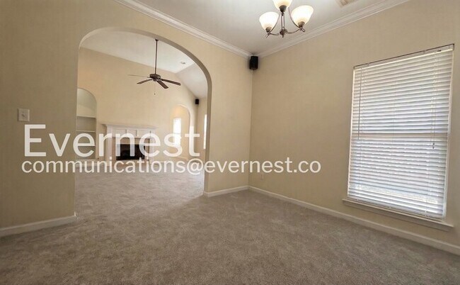 Building Photo - 273 Oxmoor Pl