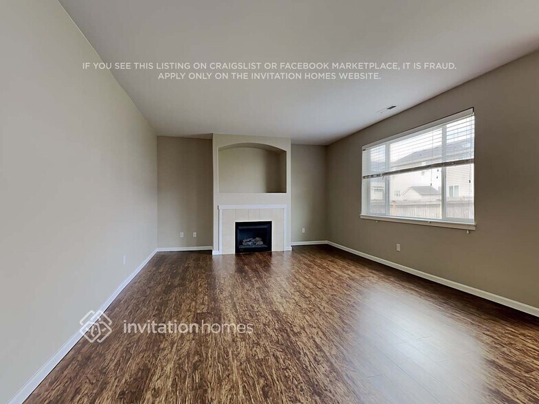 Building Photo - 2511 165th St E