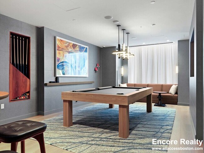 Building Photo - 390 Harrison Ave