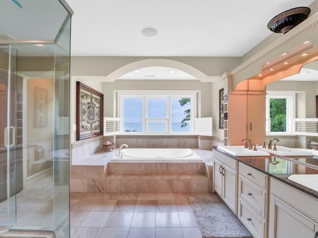 Building Photo - 106 Michigan Ct