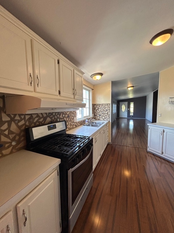 Building Photo - 554 Sanford Ave