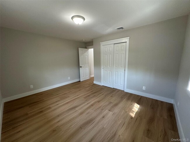 Building Photo - 1109 Pulaski Rd