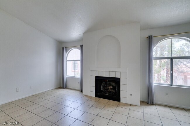 Building Photo - 7570 W Flamingo Rd
