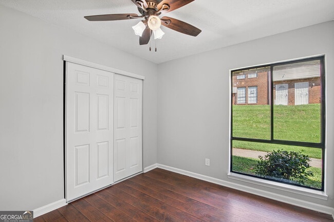 Building Photo - 3193 Nectarine Cir