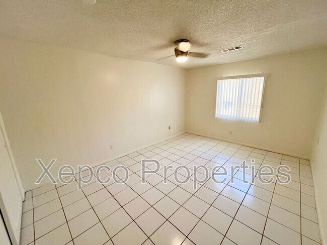 Building Photo - 13460 Quinta Way