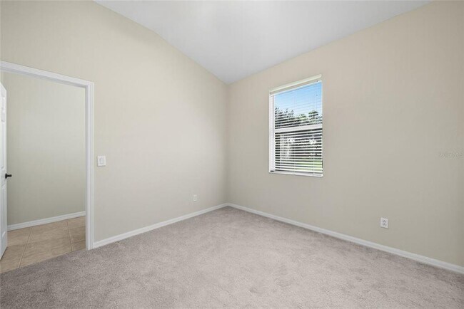 Building Photo - 11724 Holly Creek Dr