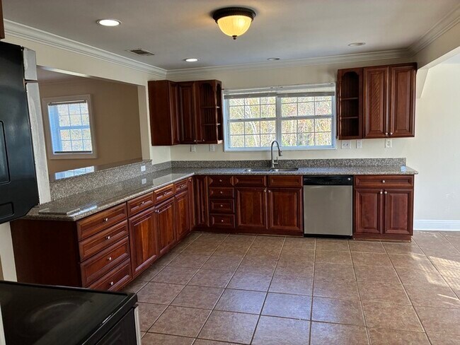 Building Photo - Beautiful 3/1 in Bay St. Louis, MS