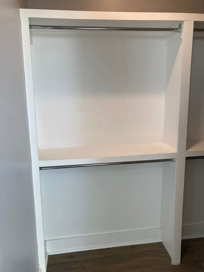 Building Photo - 1515 21st Ave N