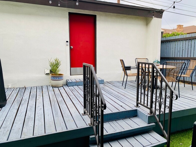 Building Photo - 5401 Slauson Ave