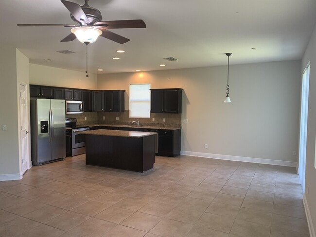 Building Photo - 3708 Fanciful Ct