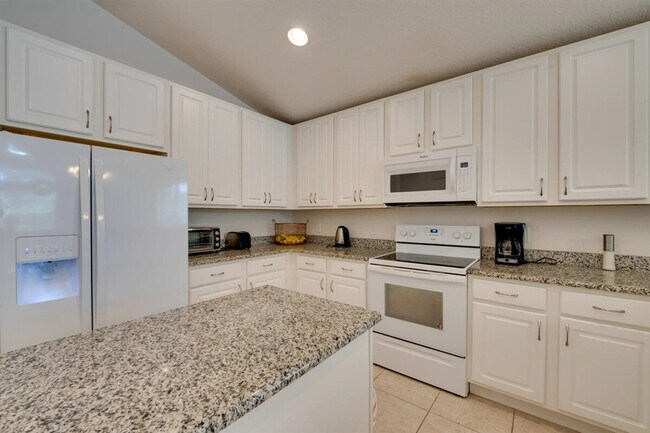 Building Photo - 610 Orange Cosmos Blvd
