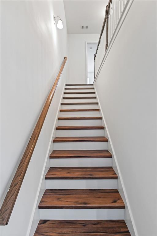 Building Photo - 2705 Avanti Way