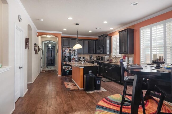 Building Photo - 133 Camden Cove