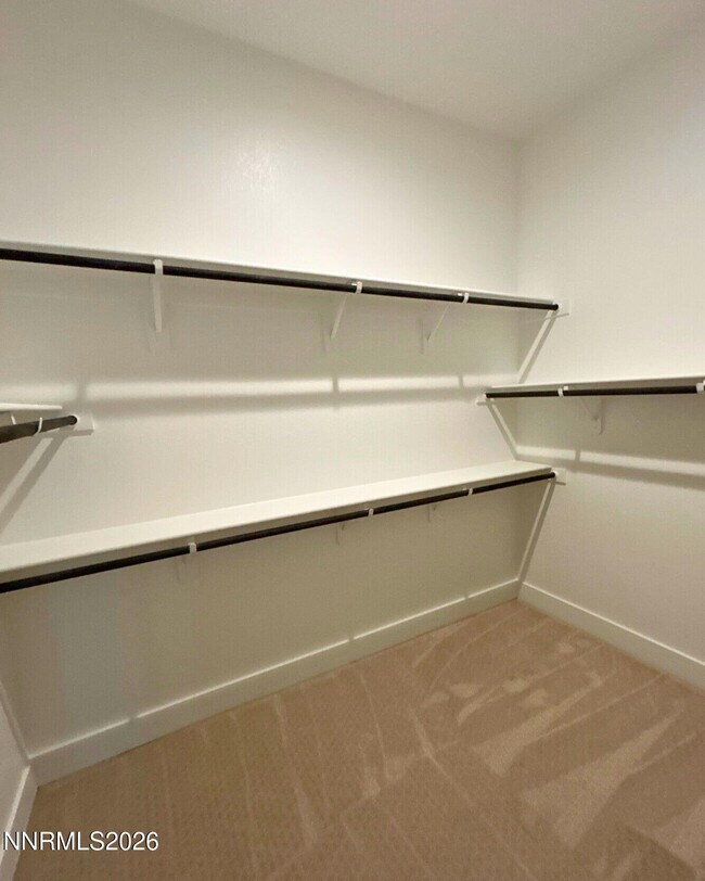 Building Photo - 7328 Oakmont Ln