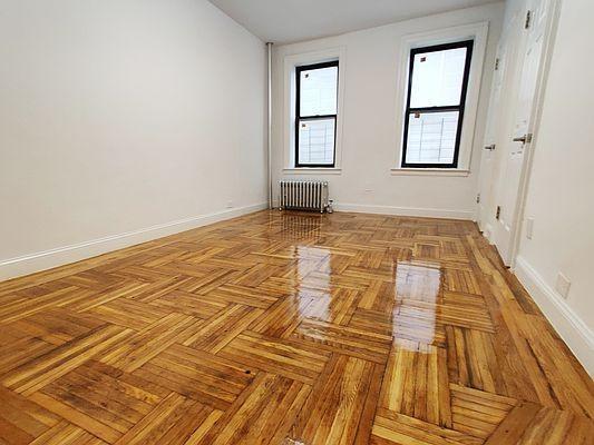 Building Photo - 2 bedroom in Bronx NY 10452