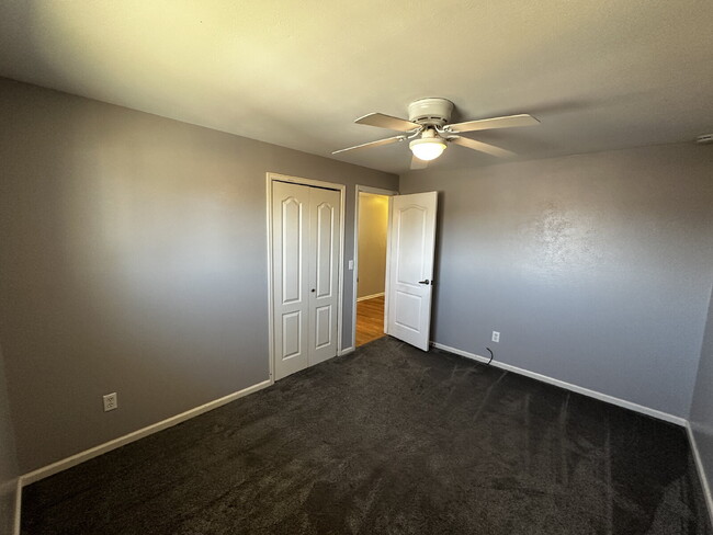 Building Photo - "Spacious 3-Bedroom Retreat with Finished ...