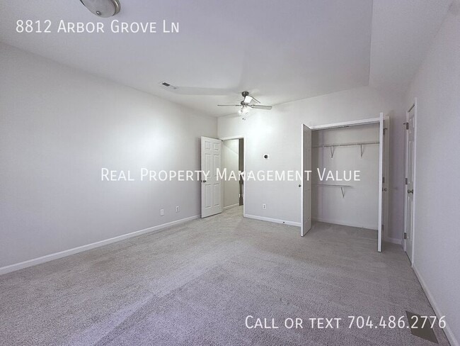 Building Photo - 8812 Arbor Grove Ln