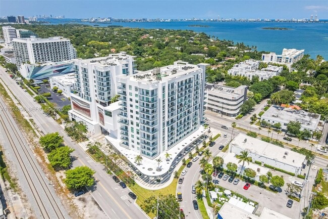 Building Photo - 3900 Biscayne Blvd