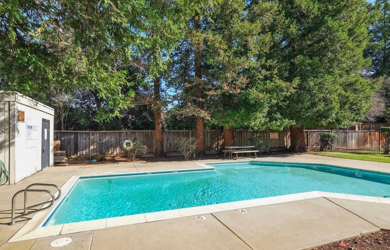 Building Photo - 3641 Clayton Rd