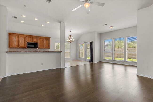 Building Photo - 11047 Pierce Valley Dr