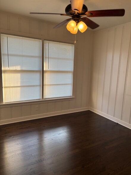 Bedroom 3 - 1300 E Hankerson St