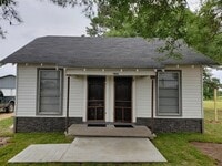 Building Photo - 1461 US-77