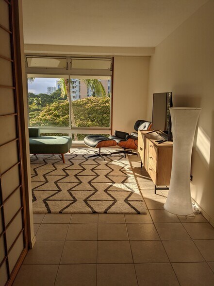 Primary Photo - 1511 Nuuanu Ave