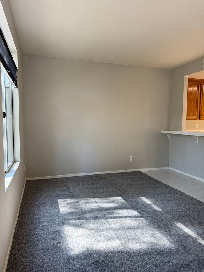 Building Photo - 3 bedroom and 2.5 bath lovely home