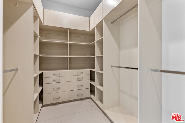 Building Photo - 12419 Erwin St