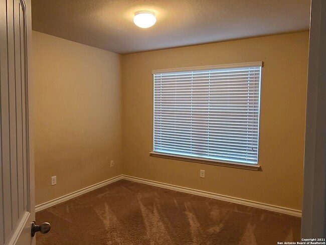 Building Photo - 12110 Sapphire River