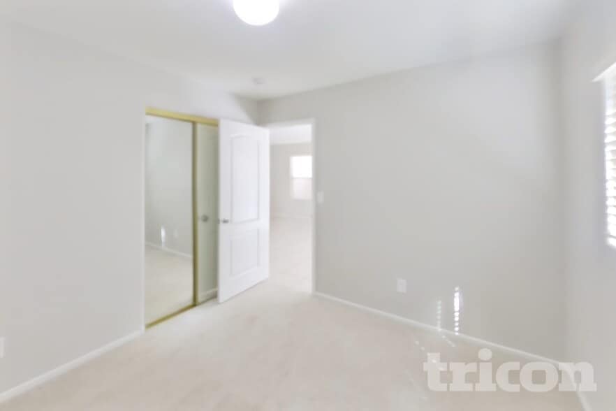 Building Photo - 6273 S Spoon River Ct