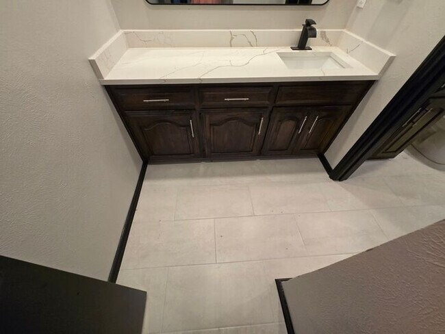 Building Photo - 10327 Bernardin Cir
